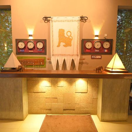 Ceylan Lodge Anuradhapura Exterior photo