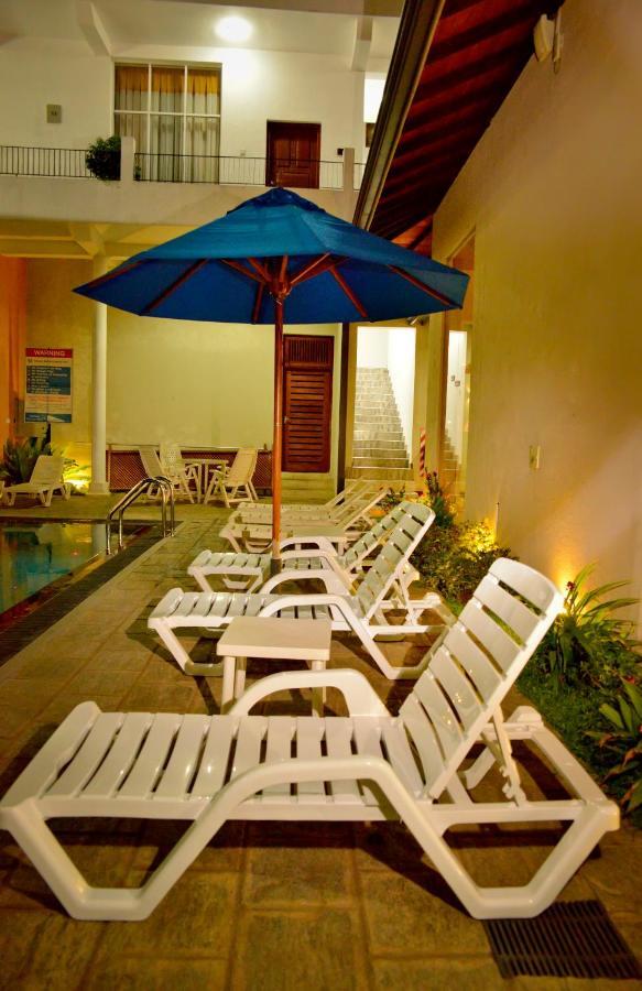 Ceylan Lodge Anuradhapura Exterior photo